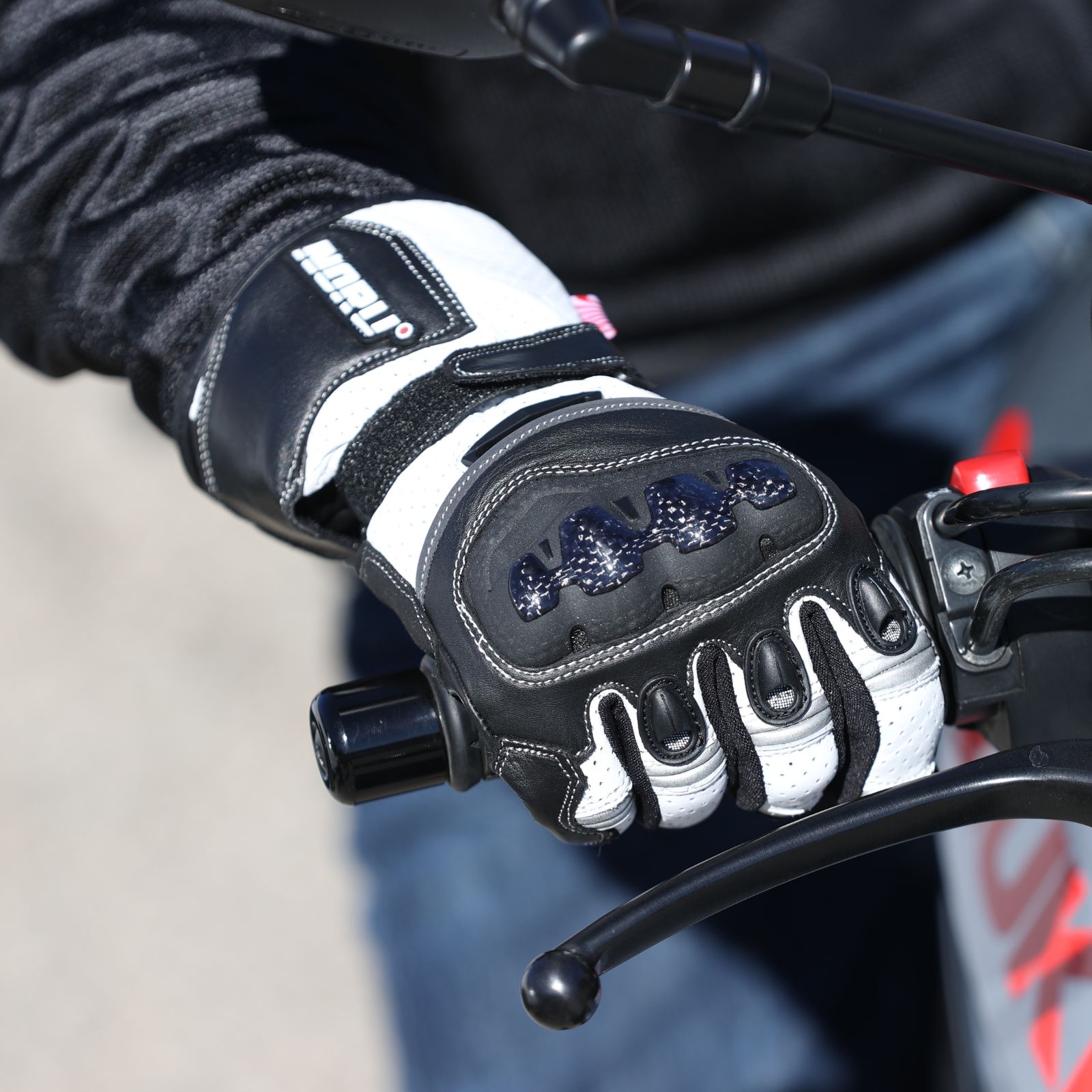 NOROLL / OULU MITTEN / GREY | Sophomore