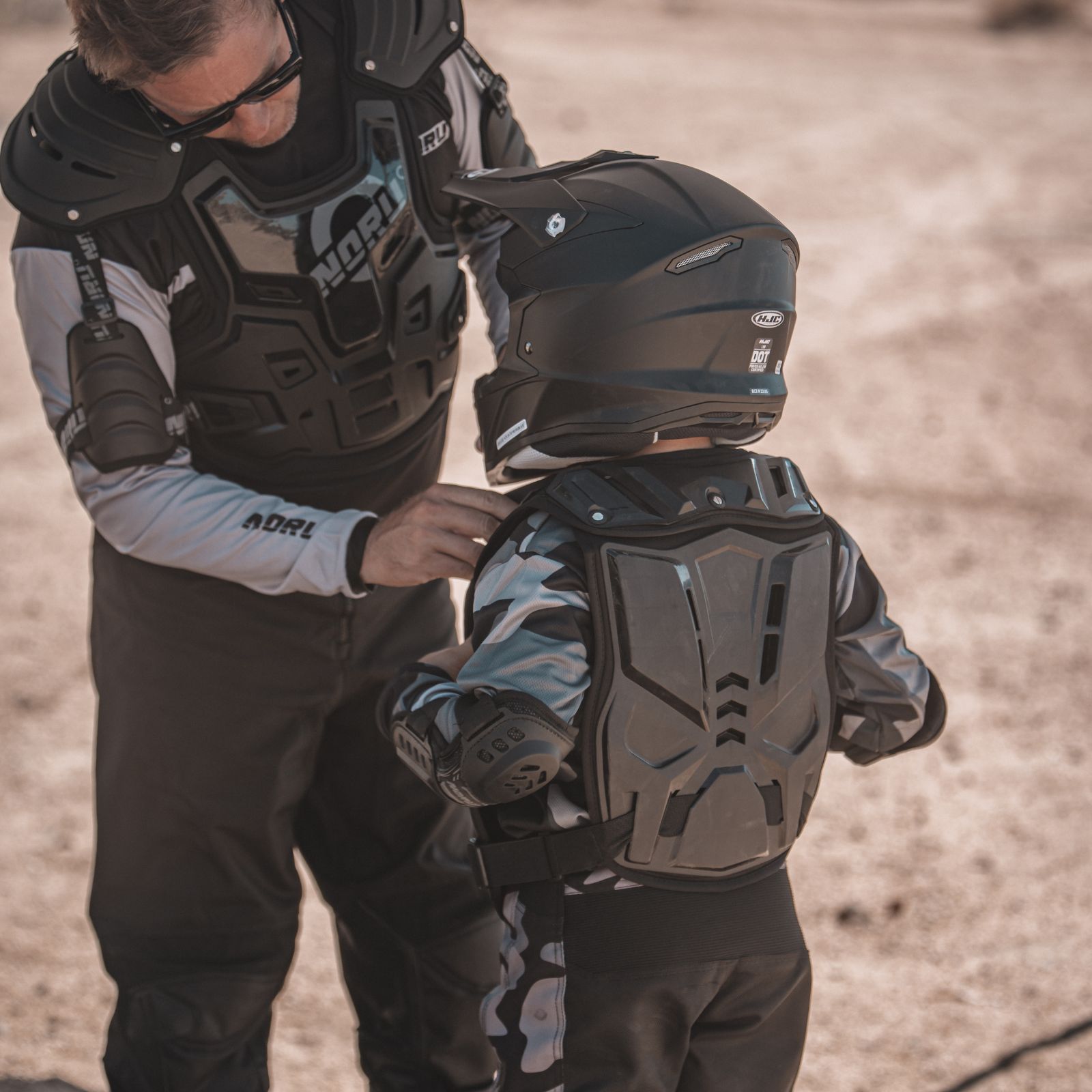 NORU Off-Road Youth Mamoru Elbow Guards - Helmet House