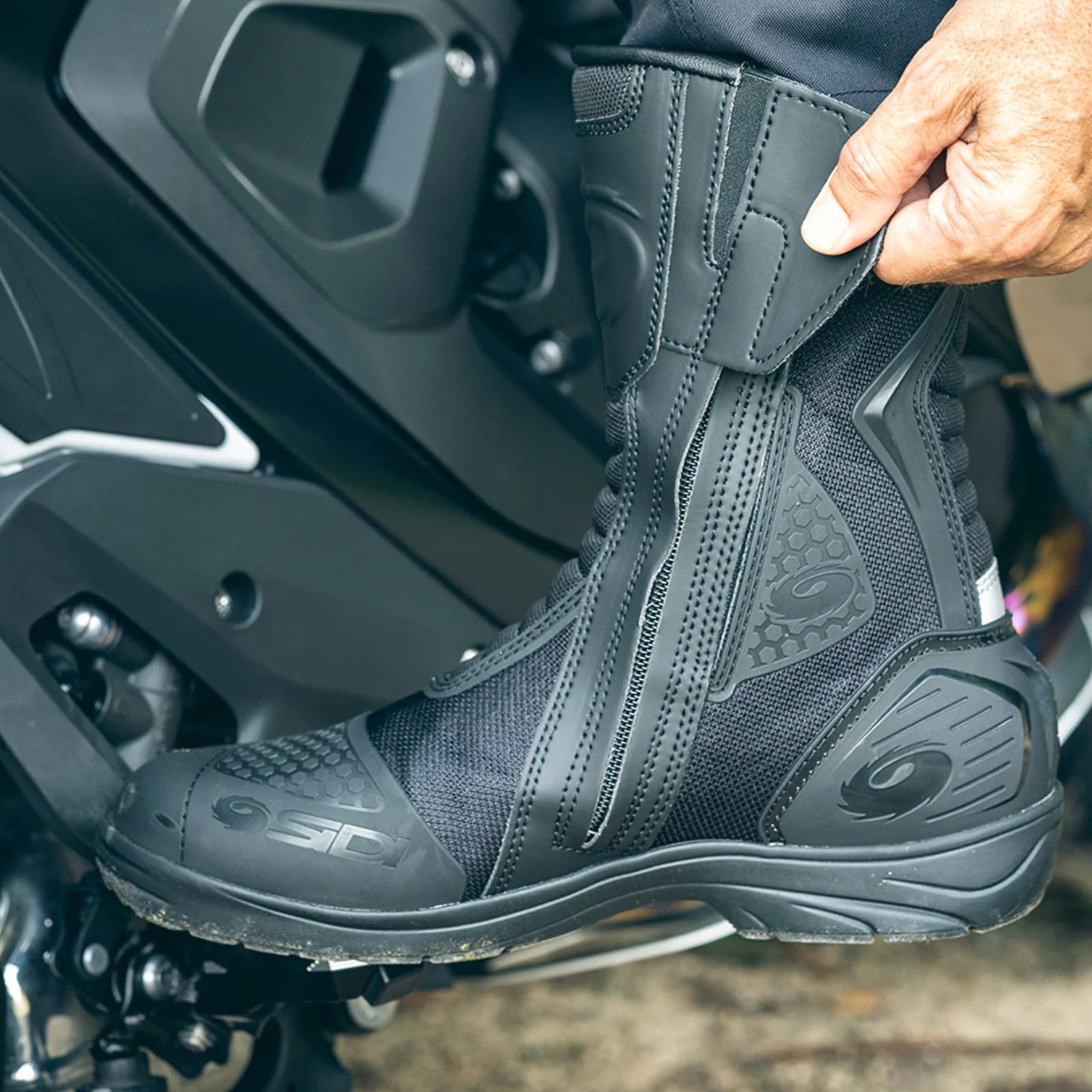 未使用級✨シディSidi Aria Gore-Tex ゴアテックス　バイク　黒 SIDI Aria Gore-Tex Boots - RevZilla