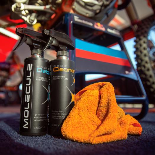 Comp Vehicle Cleaner 16 oz Sprayer 6