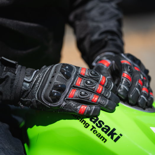 Furo Gloves 16