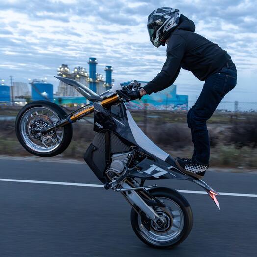 X-Fifteen Escalate 14