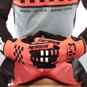 Elrod Formula Gloves 4 Thumbnail