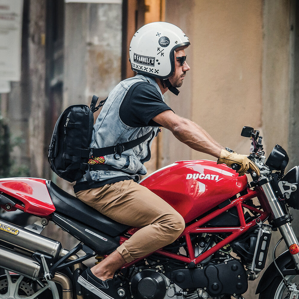 Kreiga | アーバンメッセンジャーバッグ | KSU16 URBAN-EDC メッセンジャーバッグ | kriega