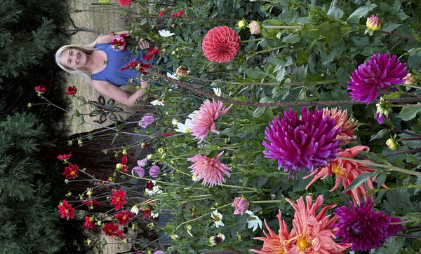 Happy Hour: Unwind with Wine & Dahlias